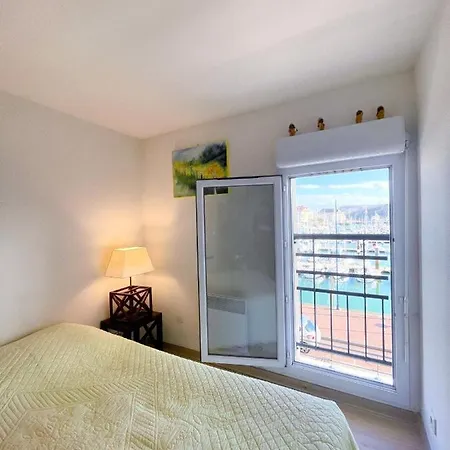 Duplex Loft With Terrace, Superb View Of Port Guillaume, 7 Minutes From The Apartmán *